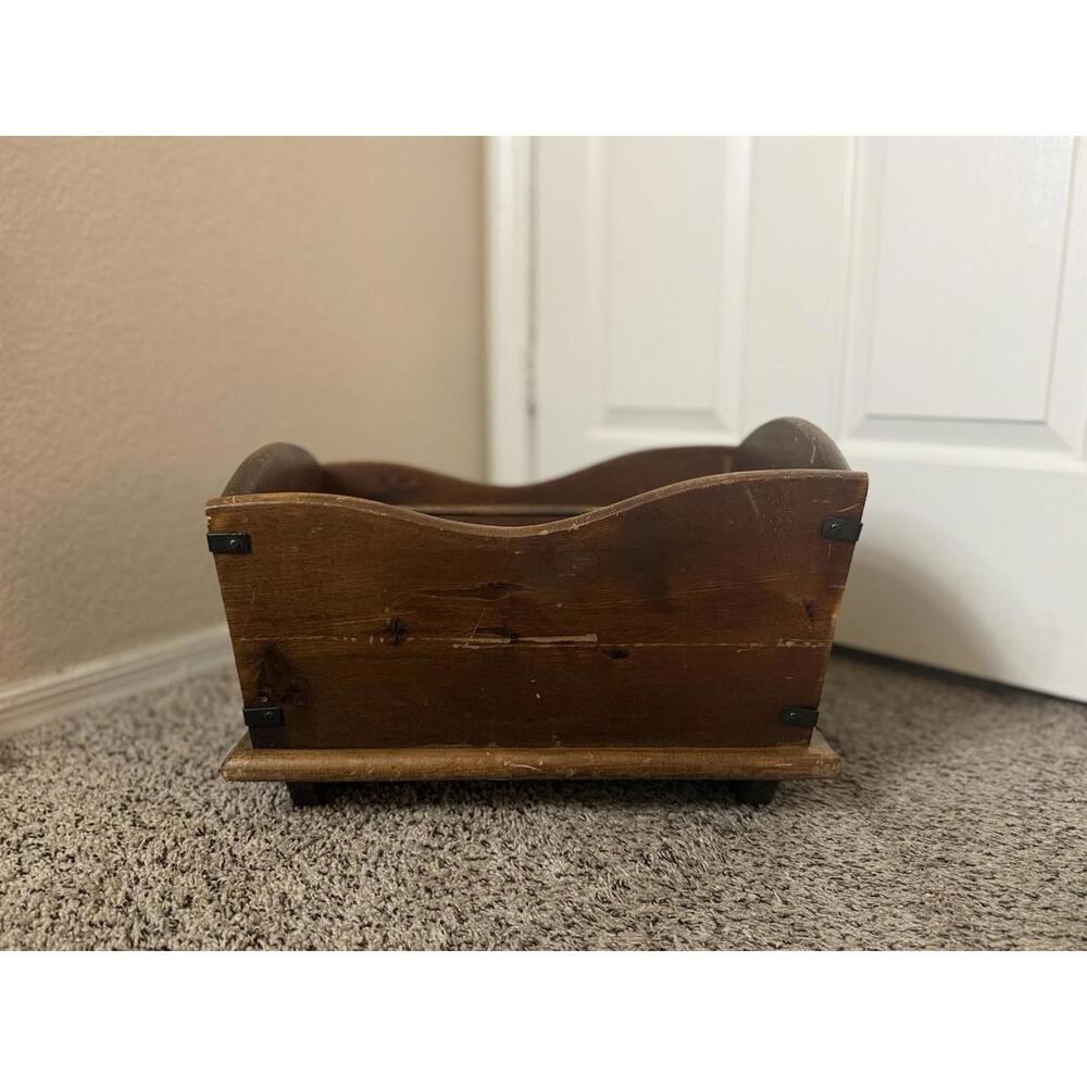 Vintage Rustic Pine Magazine Rack Colonial Primitive Farmhouse Cradle Storage
